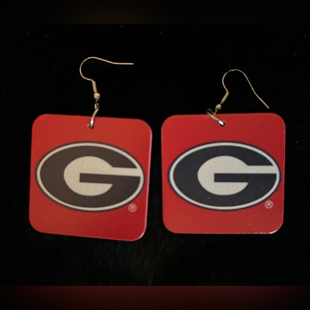 Medium Square UGA earrings
